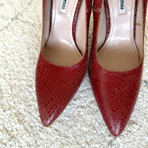 Miu Miu Cracked Effect Red Leather Pumps High Heels Size IT 40.5 / US 10.5 - Picture 6 of 15